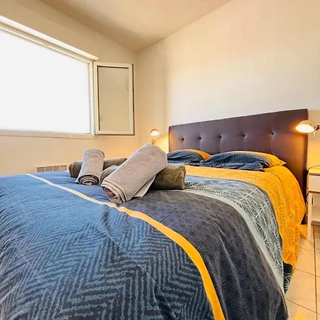 Le Palmier Et L'olivier, Private Pool, 8 People Holiday home Montady